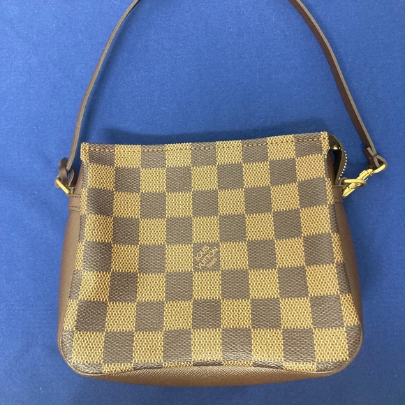 Louis Vuitton Pochette Damier Ebene - Picture 1 of 5